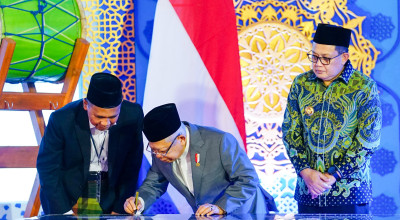 Pj Gubernur Jatim Titip Pesan ke Ponpes Asy Syadzili Malang