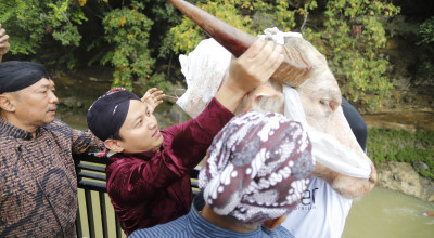 Bupati Trenggalek Mas Ipin Ikut Nyadran di Dam Bagong, Ini Maknanya