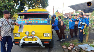 Pelajar di Banyuwangi Manfaatkan Layanan Angkutan Gratis Ini