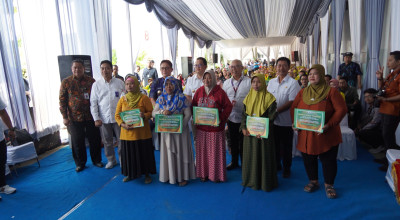 Bank Jatim Dukung Pemprov Salurkan BLT Buruh Pabrik Rokok di Bojonegoro