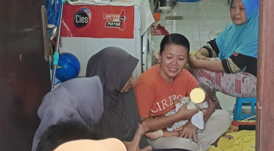Bayi Perempuan Dibuang di Bratang Gede Surabaya, Dilengkapi Surat Vaksinasi