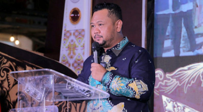 Dekranasda Fest 2024, Gus Yani Ajak Generasi Muda Gaungkan Batik Gresik