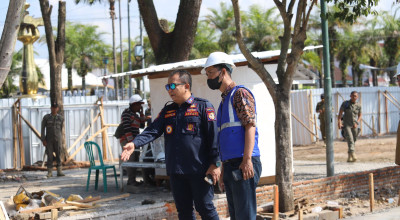 Bupati Hendy Minta Pengerjaan Alun-Alun Jember Dikebut