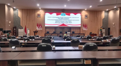 32 Anggota DPRD Lamongan Bolos, Rapat Paripurna Terpaksa Ditunda