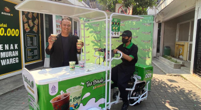 Saat F&B di Surabaya Berlomba Mendekati Masyarakat dengan Express Bike