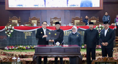 Raperda RPJPD Jatim 2025-2045 Disahkan, Optimistis Berakhlak dan Mendunia