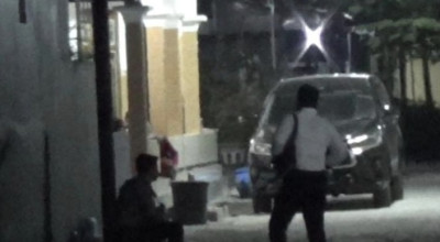 Lagi, KPK Geledah Rumah Warga di Sampang
