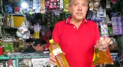 Minyak Goreng Subsidi Langka di Sidoarjo, Dijual di Atas HET