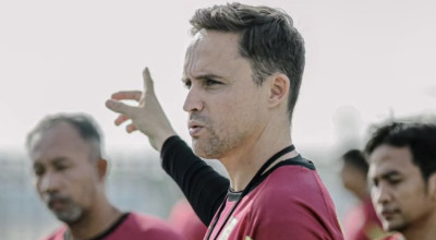 Sosok Misterius Hadir di Latihan Persebaya Surabaya