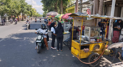Besok Satpol PP Tulungagung Tertibkan PKL di Ruas Jalan Ini