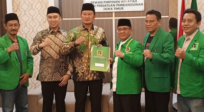 PPP Beri Surat Tugas Pak Yes dan Dirham Maju Pilkada Lamongan 2024