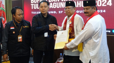Berkas Pendaftaran Pasangan Mardinoto Dinyatakan Komplet oleh KPU Tulungagung