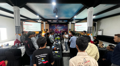 Mengintip Keseruan Bootcamp Fiber Optic Axelbit dan APJII Jatim
