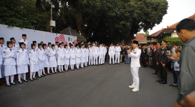 Bupati Trenggalek Mas Ipin Siapkan Beasiswa bagi Paskibraka