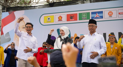 Diusung 7 Parpol, Vinanda-Gus Qowim Daftar ke KPU Kota Kediri