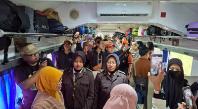 Detik-detik Proklamasi, Penumpang KA Sri Tanjung Nyanyikan Indonesia Raya