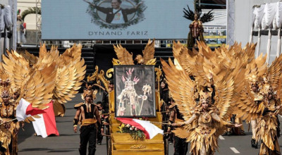 Bupati Hendy Kirim Doa untuk Pendiri Jember Fashion Carnaval Dynand Fariz