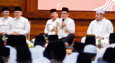 Peringati HUT RI ke-79, Pemprov Jatim Dzikir dan Doa Bersama di Grahadi Surabaya