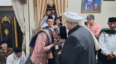 Cicit Syekh Abdul Qadir Al Jailani Doakan Gus Fawait Menang Pilkada Jember