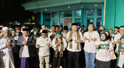 Cak Imin Dampingi Pendaftaran Luluk - Lukmanul sebagai Cagub Jatim 2024 ke KPU