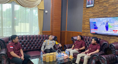 Kepala Kantor Imigrasi Kelas I TPI Malang Kunjungi Polres Probolinggo Kota