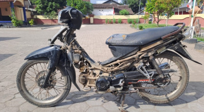 Pria asal Jember Gasak Motor Terparkir di Sawah, Diringkus Polisi