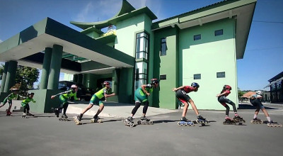 Atlet Sepatu Roda Gresik Tetap Berprestasi Meski Berlatih di Markas Kodim