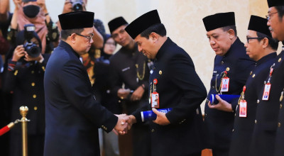 15 Pejabat Eselon II Pemprov Jatim Dilantik, Berikut Susunannya