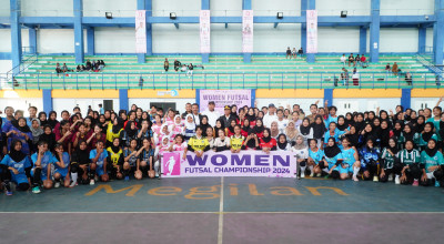Gelaran Perdana Turnamen Futsal Wanita Disambut Antusias Pelajar Lamongan