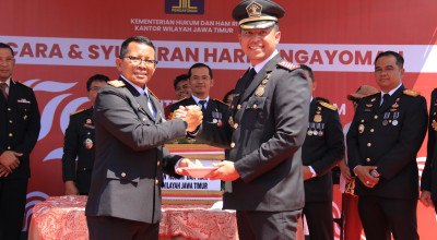 Tugu Pahlawan jadi Saksi Peringatan Puncak Hari Pengayoman ke-79 di Jatim