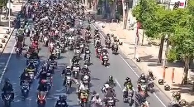 Massa Oknum Perguruan Silat Konvoi di Jalan Kota Surabaya, 13 Orang Diamankan