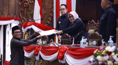 116 Anggota DPRD Jatim Pamit Akhiri Masa Jabatan, Ini Pesan Pj Gubernur Adhy