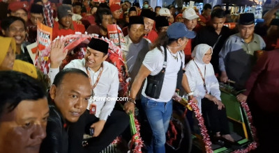 Risma - Gus Hans Daftar Cagub Jatim di KPU, PDIP: Visi-Misi Jawa Timur Bersih