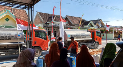 Warga Lamongan Mulai Krisis Air Bersih, Terdampak Kemarau