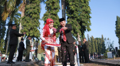 Pesan Bupati Hendy saat Ziarah dan Tabur Bunga di Makam Pahlawan Jember