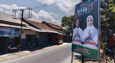 Logo Pemkab Tercatut di Baliho Bapaslon, Ini Kata Bawaslu Tulungagung