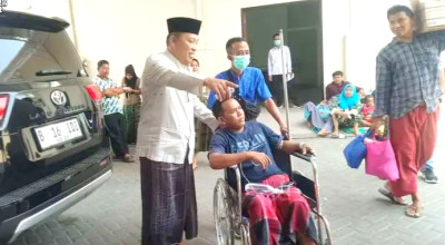 Cabup Sampang Slamet Junaidi Kunjungi RSUD Mih Zyn, Pasien Minta BPJS Gratis