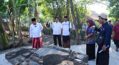 Wisata Sejarah, Tim Pemenangan Pilkada Sidoajo, Rumah Warga Retak