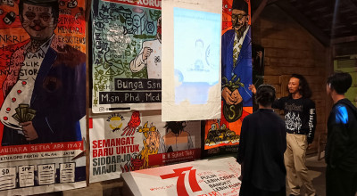 Pameran di Rumah Seni Pecantingan Sidoarjo: Kritik Korupsi lewat Karya Lukisan
