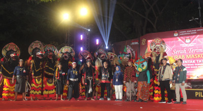 KPU Kabupaten Kediri Terima Si Jalih, Maskot Pilkada 2024