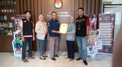 4 Bapaslon di Tulungagung Serahkan Perbaikan Berkas Pendaftaran