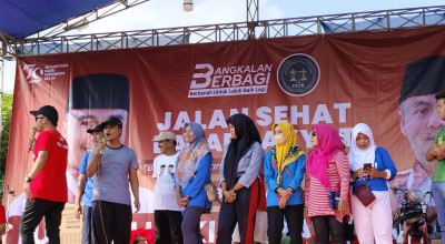 Paslon Bangkalan ManFaat Gelar Jalan Sehat bersama Ribuan Warga