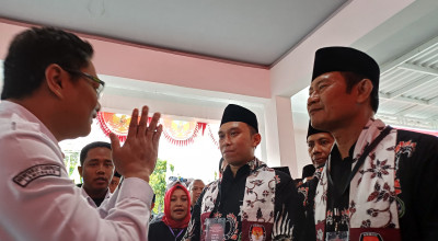 Ketika Lawan jadi Kawan di Pilbup Lamongan, demi Gaet Suara Milenial