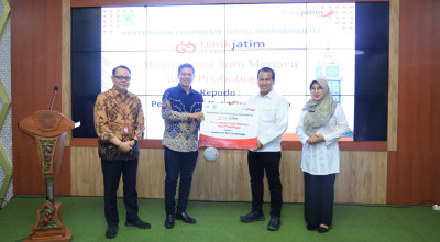 Bank Jatim Berikan Bantuan Revitalisasi Jam Menara pada Pemkot Probolinggo