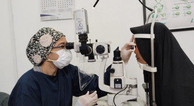 Pemprov Jatim Realisasikan Operasi Vitrektomi untuk Suprapti usai Bertemu Jokowi