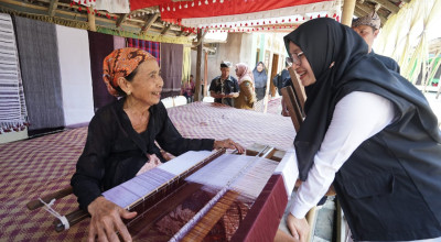 Mbah Siami, Sang Pelestari Tenun Tradisional Banyuwangi