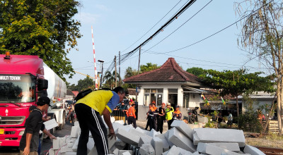 Kronologi KA Argo Bromo Anggrek Tabrak Truk Terobos Palang Pintu di Bojonegoro