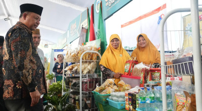 Pemkab Kediri Bersama PCNU Gelar Bazar UMKM di Hari Santri Nasional