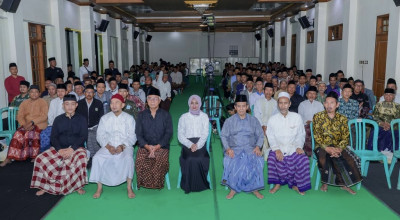 Dukung Vinanda - Gus Qowim, Santri, Kiai dan Nahdliyin Kota Kediri Titip Harapan