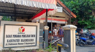Bawaslu: KPU Bojonegoro Lakukan Pelanggaran Administrasi Debat Publik Pertama